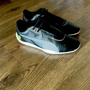 I whore them one time and never wore them again and they are pumas